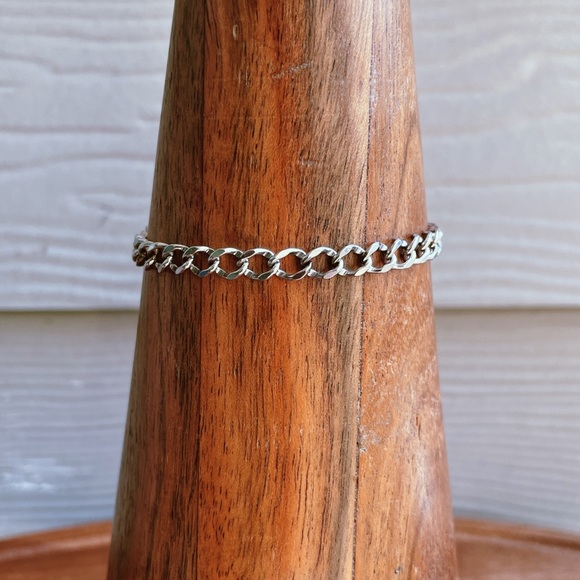 James Avery Sterling Silver Curb Style Chain Bracelet - Picture 1 of 5